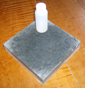 Soapstone sample with oil