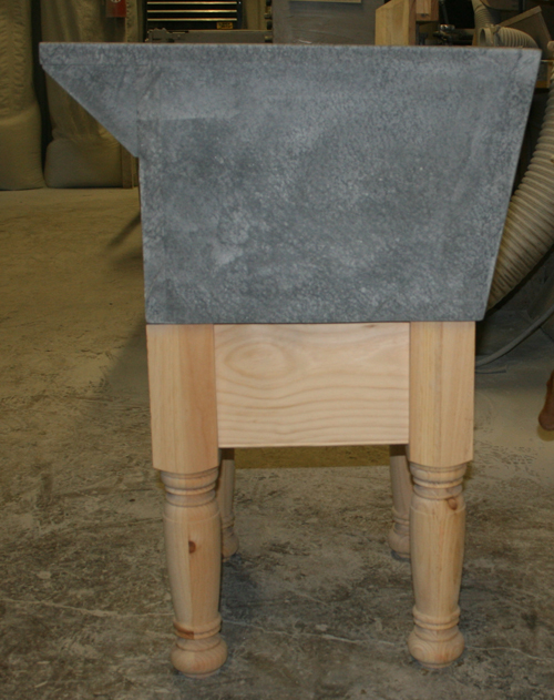 Laundry sink with base - side view