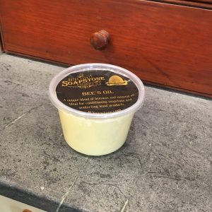 Bee's Oil 16oz