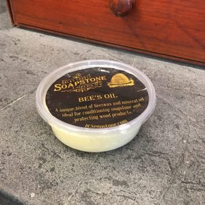 Bee's Oil 8oz